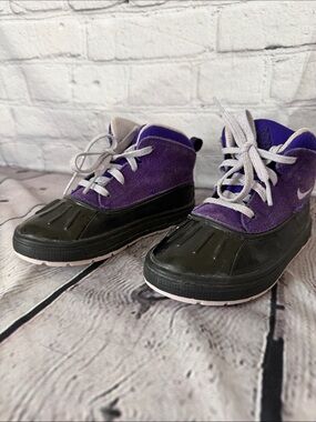 Nike Woodside 2 High kids snow boot